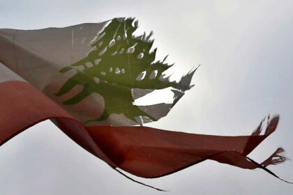 لماذا لا أجد ما يسعدني اليوم؟ لا أعلم.. هل فقدت الشغف أم فقدت الثقة في وطني؟